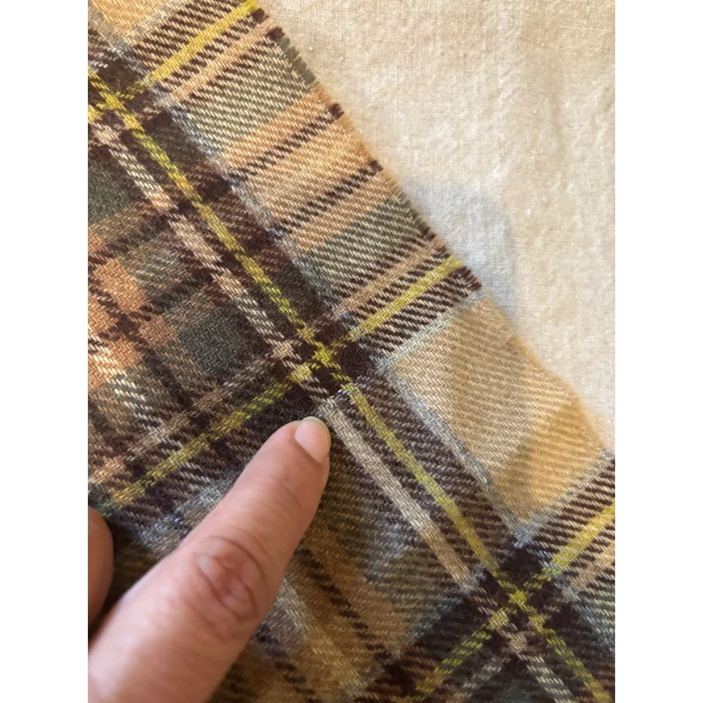 100% Lambswool Plaid Scarf Made in Scotland Vintage, Preppy, Cozy, 1970's Earthy